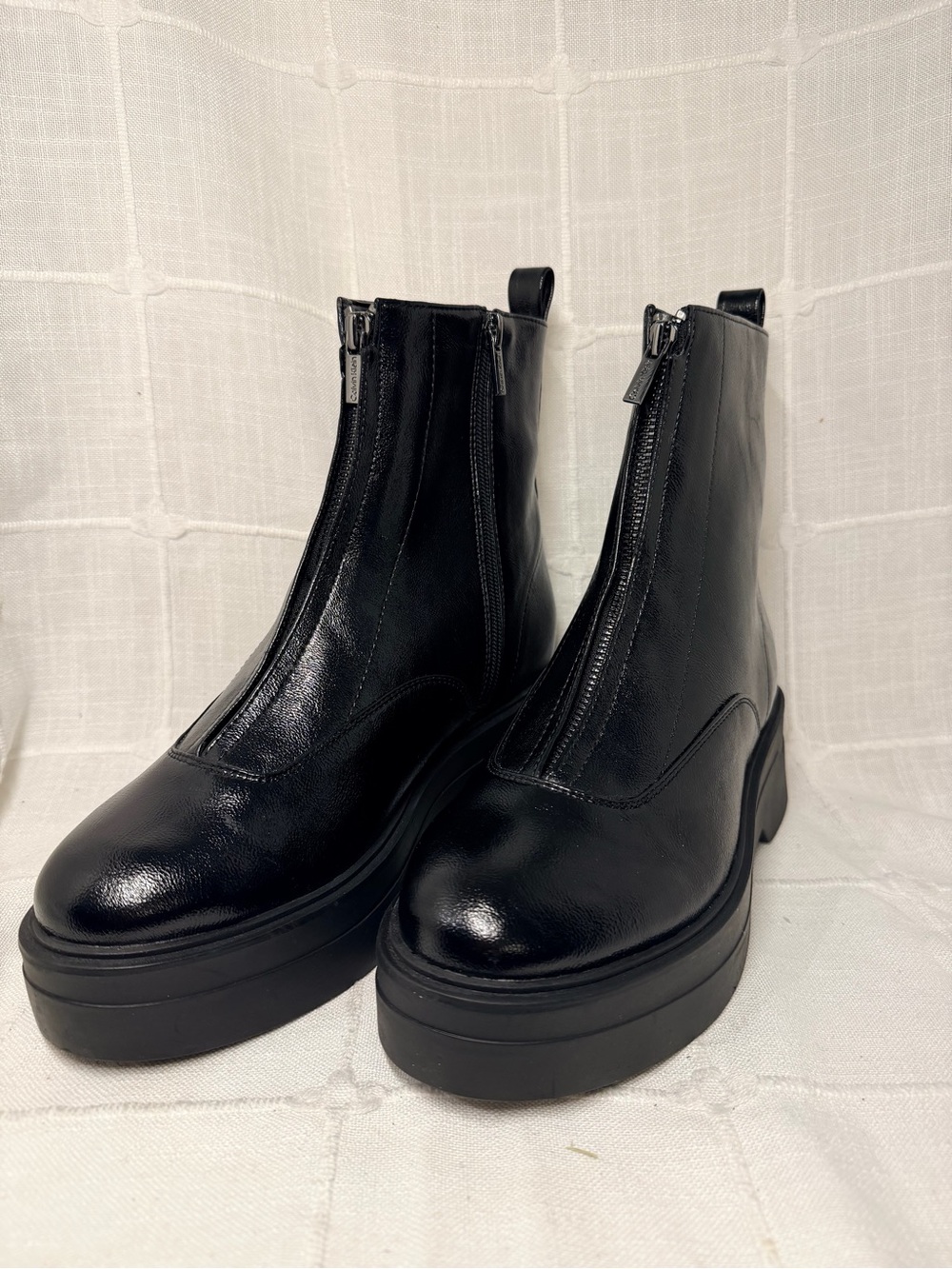 NWT Calvin Klein Rivin Black Front Zip Platform Booties Women’s 9M